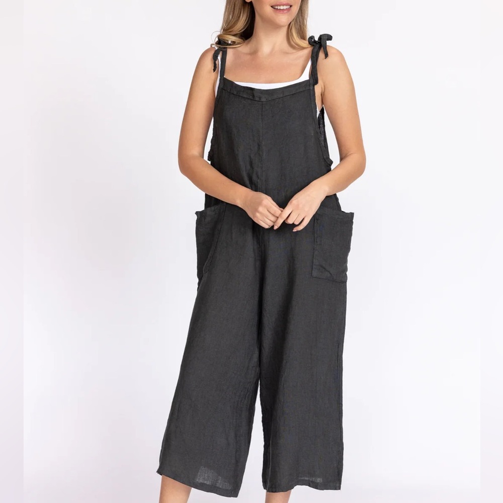 Meo Meli Black Tie-Shoulder Linen Jumpsuit